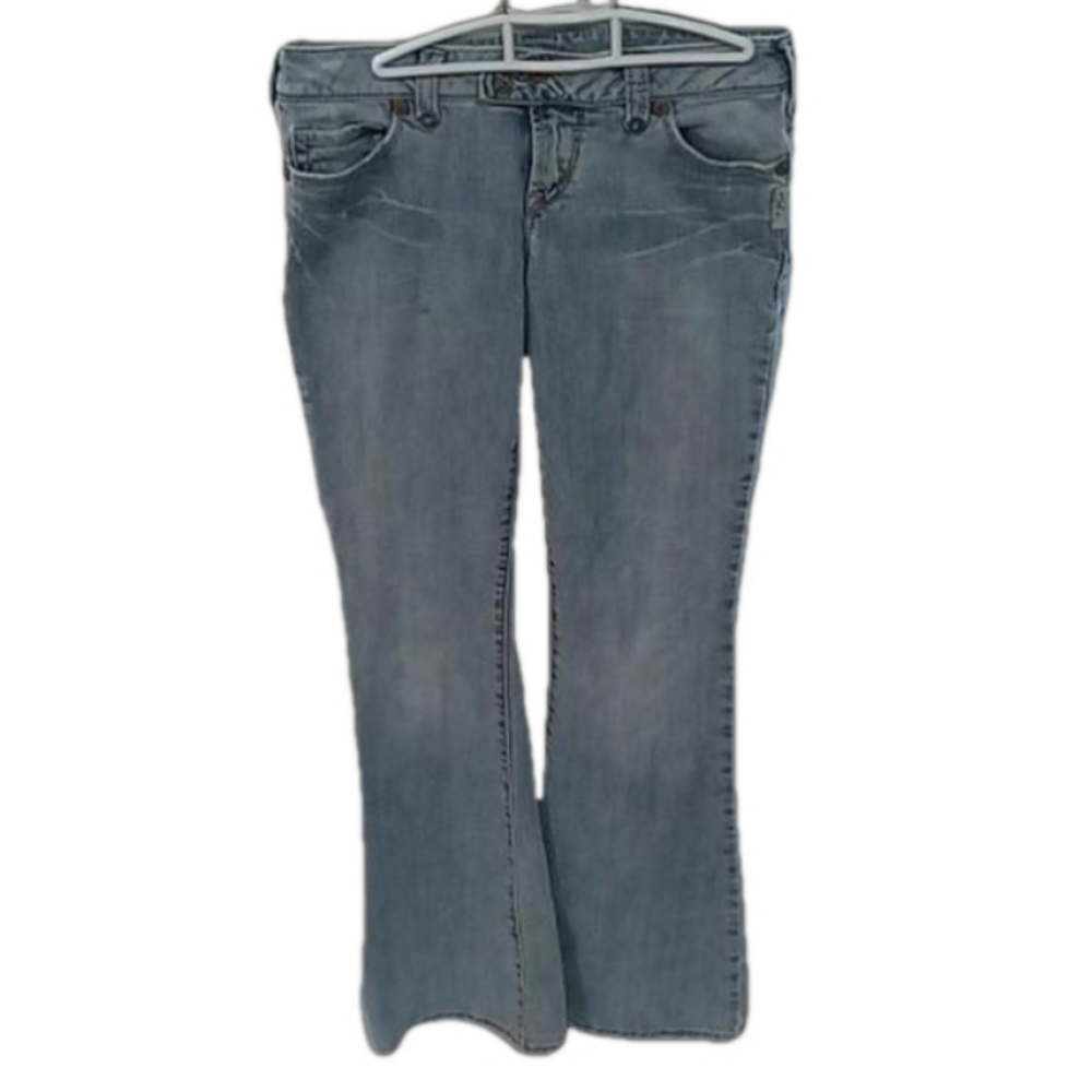 (125) SILVER JEANS FADED & LIGHTLY DISTRESSED WITH TURQUOISE  ACCENTS FLARE LEGS